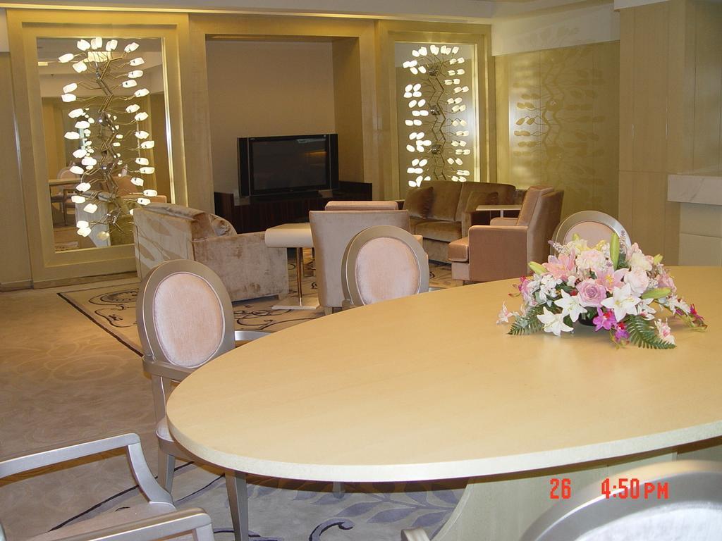 Ocean Hotel Beijing Exterior photo