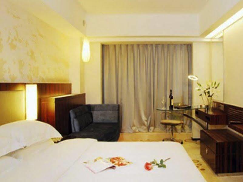 Ocean Hotel Beijing Exterior photo