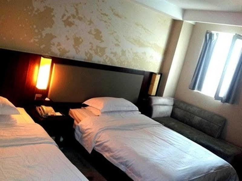 Ocean Hotel Beijing Exterior photo